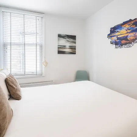 Appartamento Host & - Abbey View